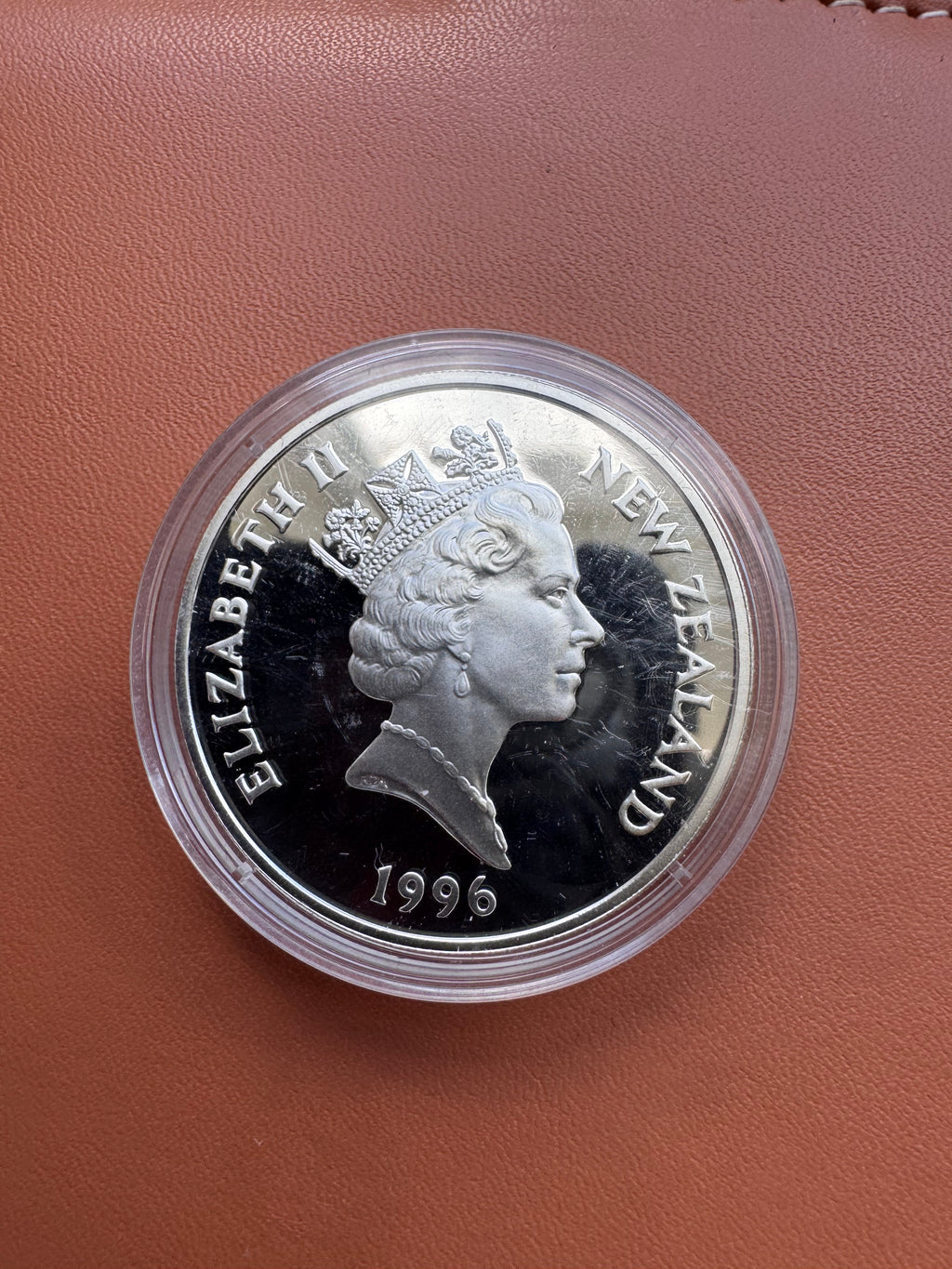 Awers – Elizabeth II New Zealand 1996, portret królowej Elżbiety II