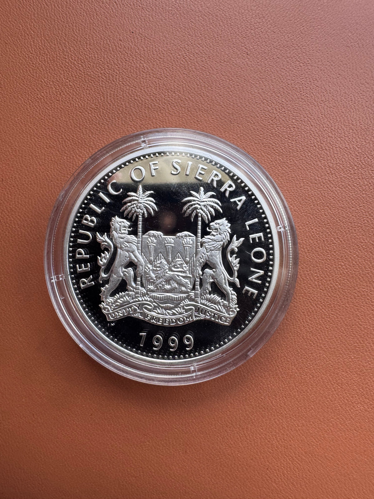 Awers – Republic of Sierra Leone 1999, herb, Unity Freedom Justice