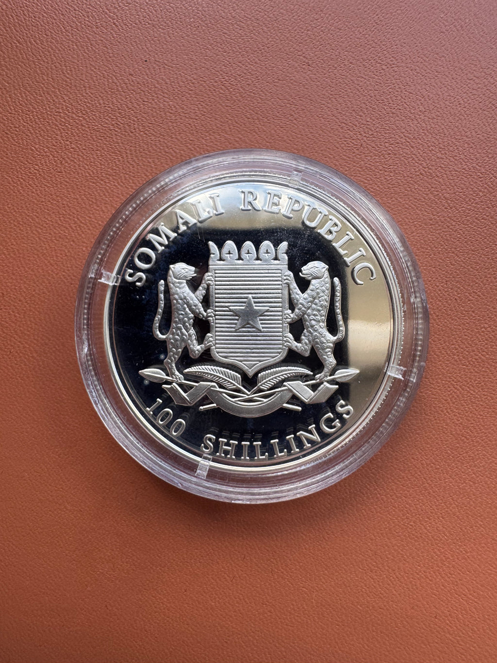 Awers – Somali Republic, herb z lampartami i gwiazdą, 100 Shillings