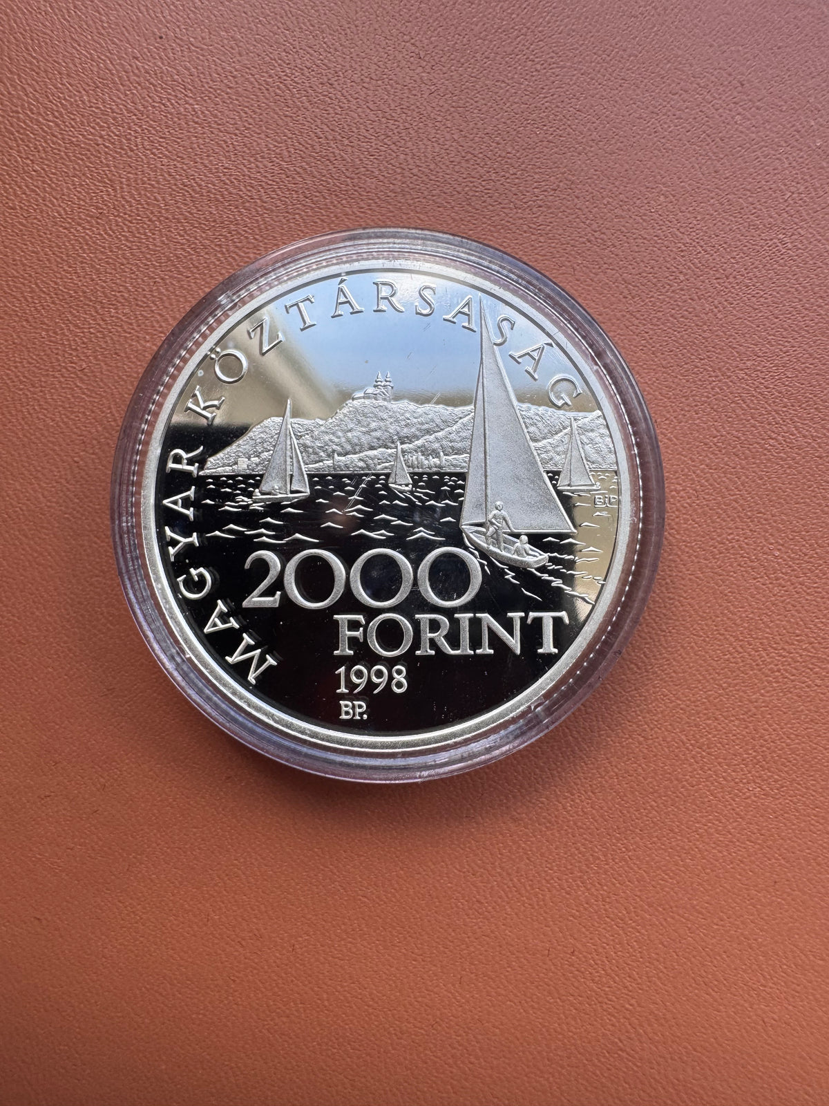 Awers – Magyar Köztársaság 1998, żaglówki na Balatonie, 2000 Forint, BP