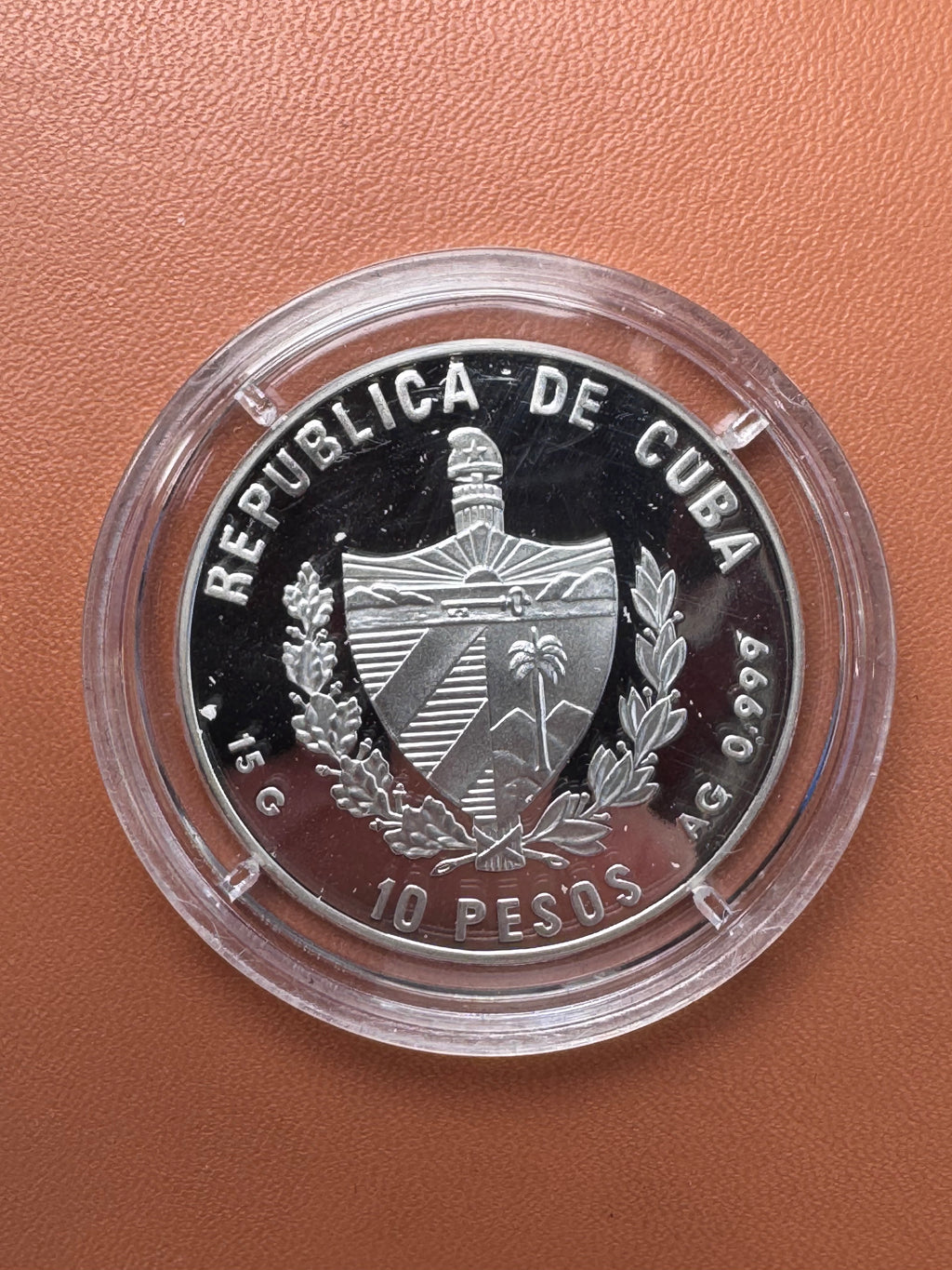 Awers – Republica de Cuba, 10 Pesos, herb Kuby, 15g AG 0.999
