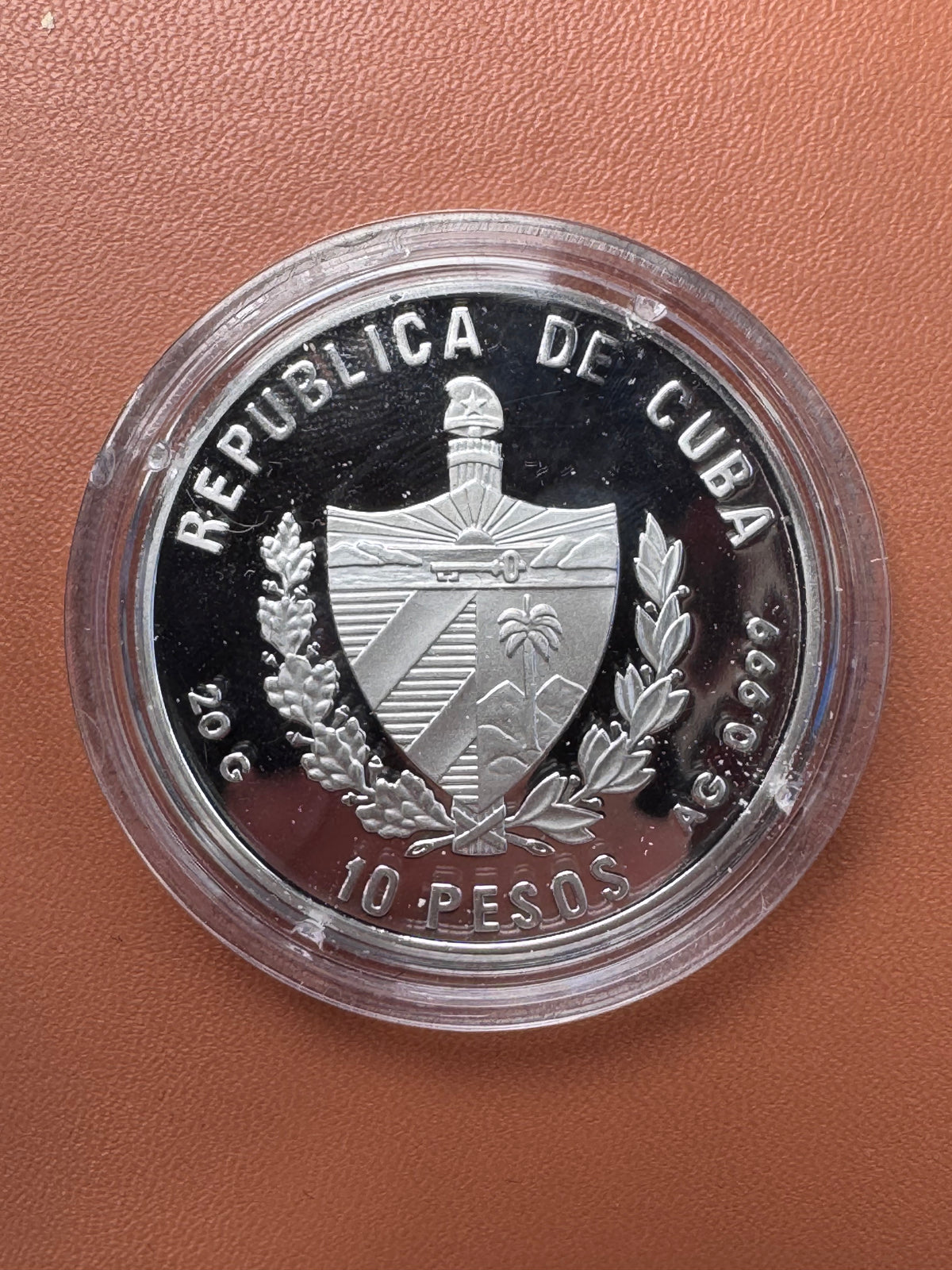 Awers – Republica de Cuba, 10 Pesos, herb Kuby, 20g AG 0.999