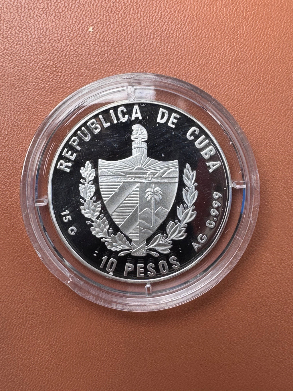 Awers – Republica de Cuba, 10 Pesos, herb Kuby, 15g AG 0.999