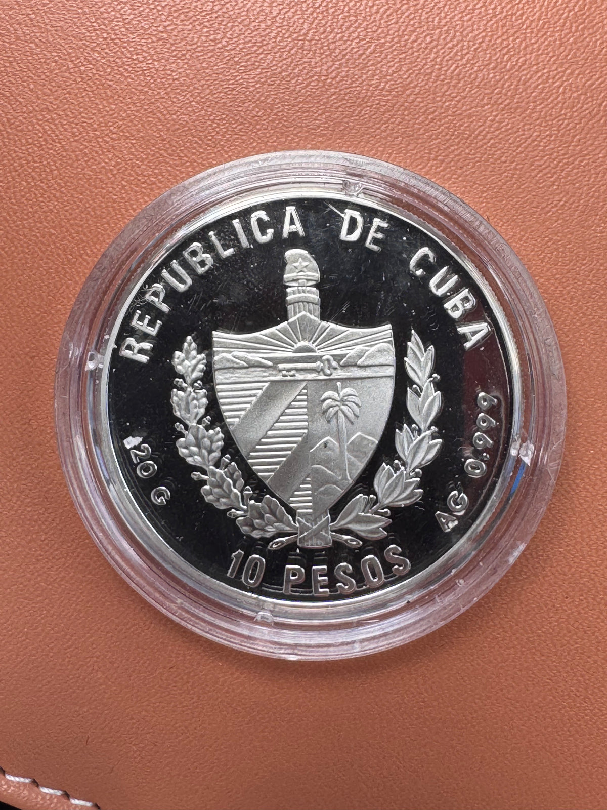 Awers – Republica de Cuba, 10 Pesos, herb Kuby, 20g AG 0.999